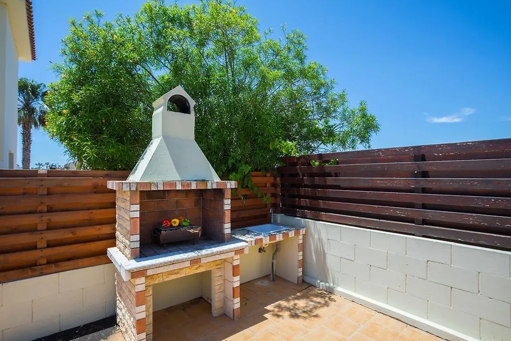 Villa Sunny Days Agia Napa Zypern